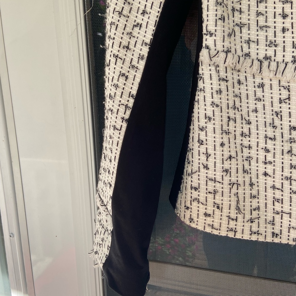 Karl Lagerfeld jacket - Picture 2 of 7